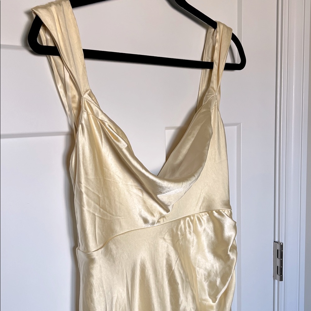 NWT Runaway The Label - Havanna Dress - Yellow - Picture 3 of 11